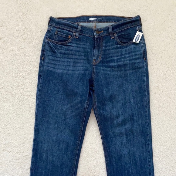 Old Navy Boyfriend Jeans - Picture 3 of 13